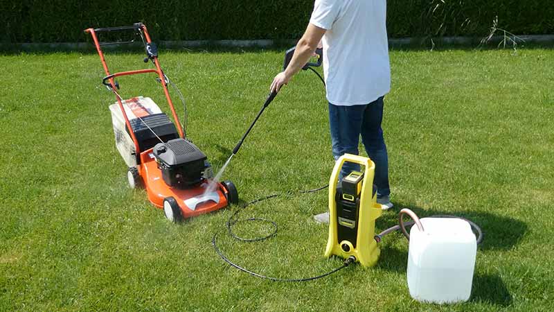 Nettoyeur haute pression sans fil de Kärcher pas à la hauteur